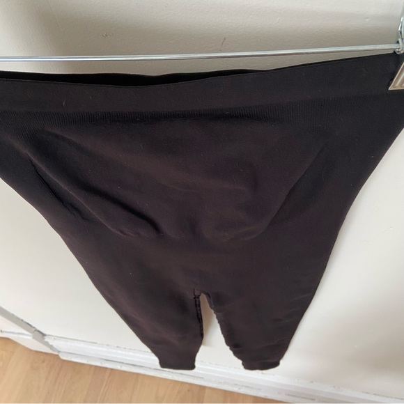 SPANX Women's Mama Look at Me Now Seamless Leggings in Black Medium Maternity - Picture 6 of 10